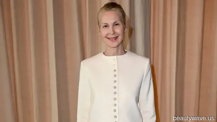 PSA: The Most Stylish Individuals Over 50 Are Swapping Black Shoes for This Elegant Neutral at the Moment.