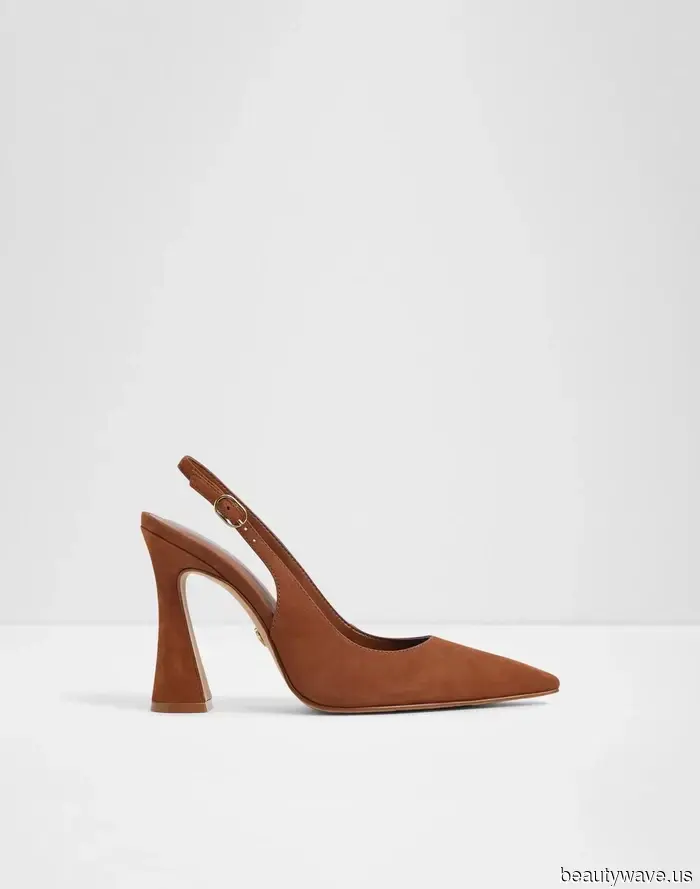 Persönlich denke ich, dass jedes Kleid, jeder Rock oder jede Hose zu dieser nicht-nackten Schuhfarbe passt.