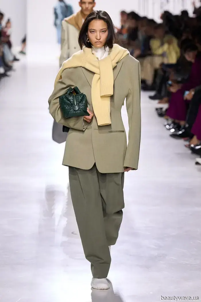 From Runway to Retail: The Best Spring 2026 Runway Styles Now Available for Purchase