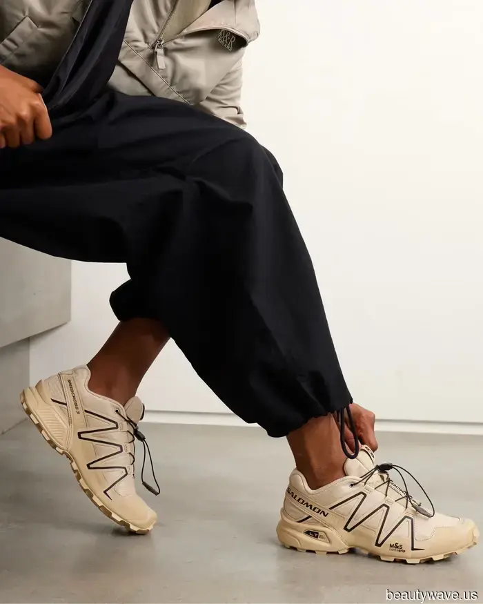 I'm a Fashion Editor—5 Timeless, Winter-Ready Shoes That Should Be in Every Capsule Wardrobe