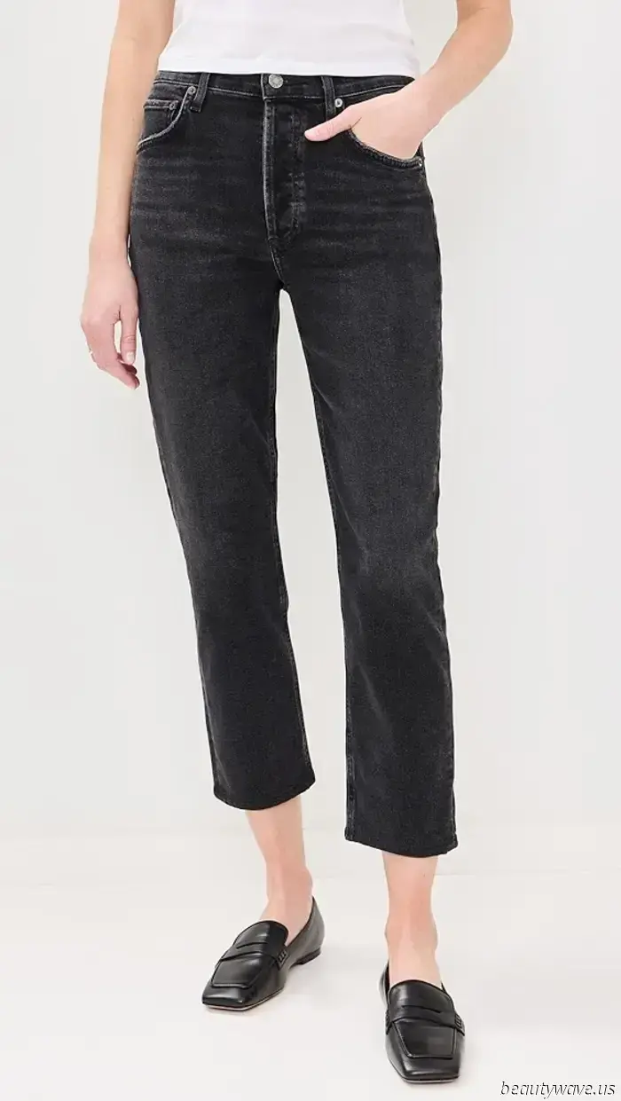 Is it just me, or are all the trendy girls opting for this denim style instead of baggy jeans?