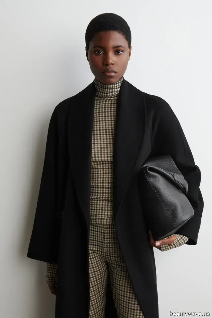 Claudia Winkleman Recently Wore the £50 COS Knit That I've Adored for Years—And It's Still Available.