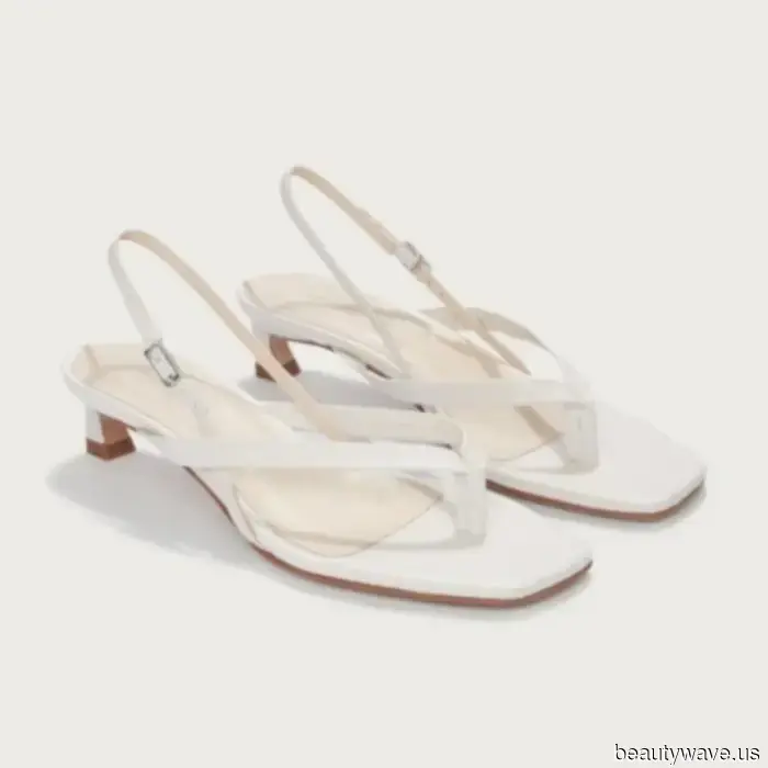 Las personas más elegantes ya están combinando sus jeans con estas 5 tendencias de zapatos de verano.