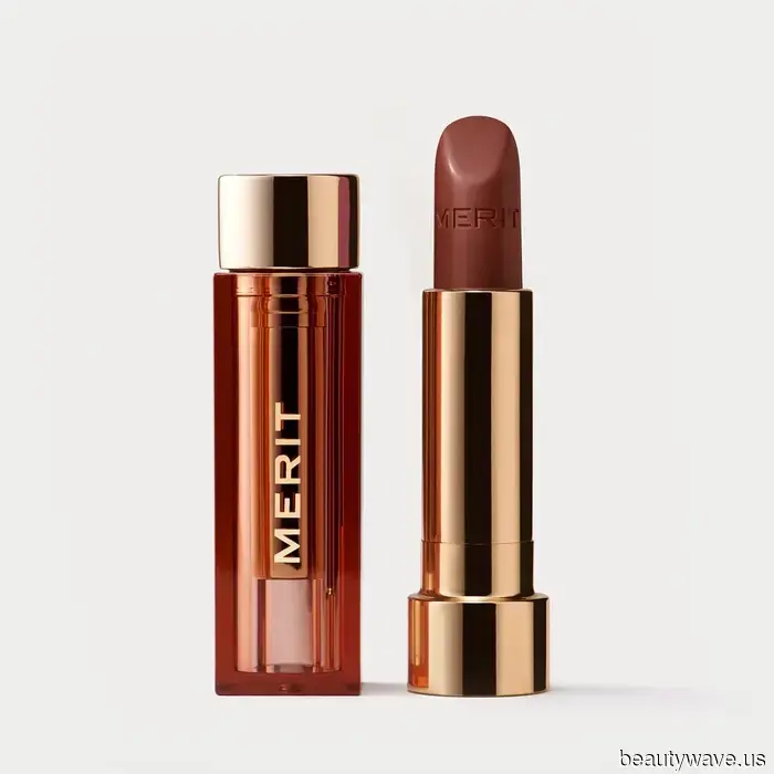 I minimalisti su TikTok sono ossessionati da questi marchi di trucco&mdash;10 prodotti virali che sto accumulando per l'inverno