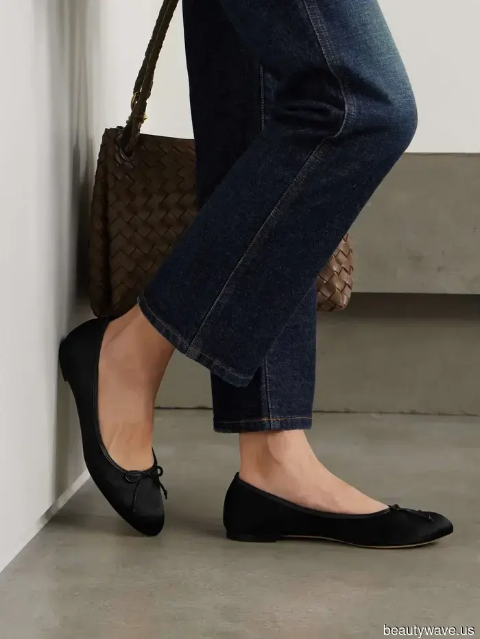 I'm Currently Focused on Comfy but Stylish Outfits—5 Elegant Legging Looks That Meet the Criteria