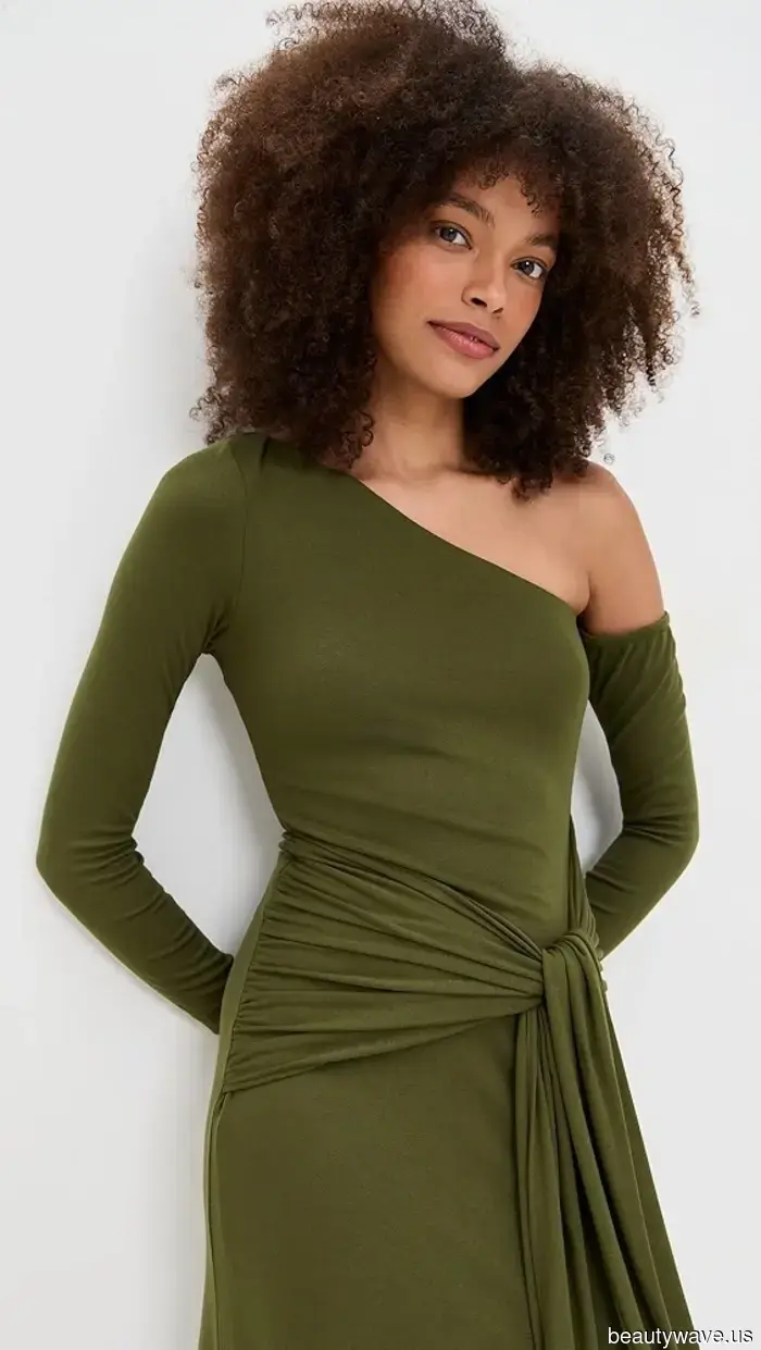 These Fashion Trends Were Popular for a While, But 2026 Indicates It's Time to Let Go.