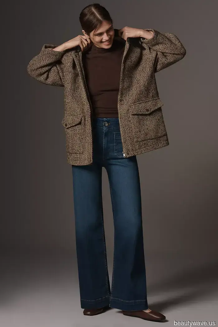 Non Skinny Jeans&mdash;Le persone di moda nei loro 40 anni indossano questa tendenza in denim "datata" con ballerine