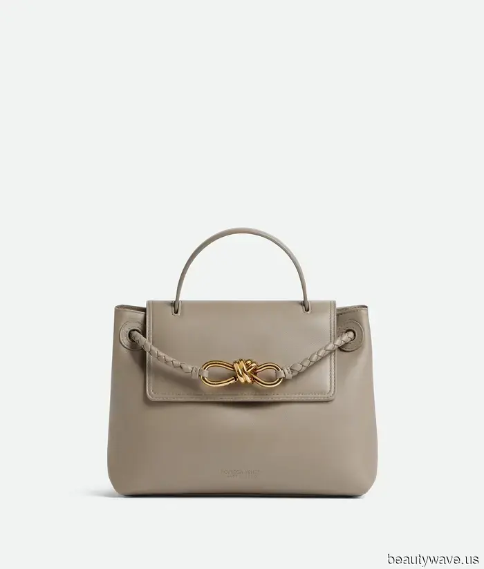 La bolsa de mano que pasa desapercibida que las personas elegantes están llevando para verse sofisticadas en este momento.