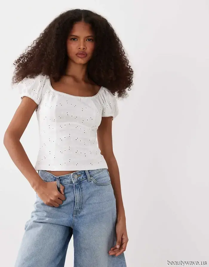 Ich habe die Recherche gemacht&mdash;das sind die 6 besten Sommertops, die man 2026 mit Jeans tragen kann.