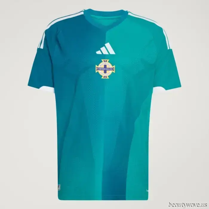 Fan sfegatati del calcio, ascoltate! Questa nuova collezione FIFA x adidas va a ruba più in fretta di quanto io riesca a dire «Gol».