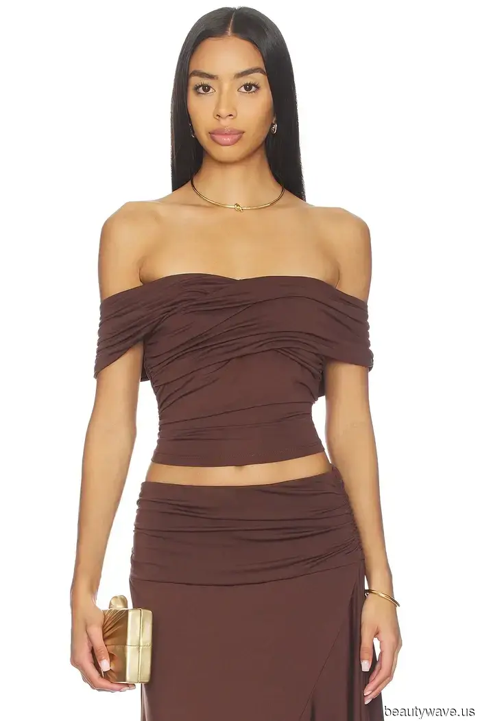 The Top-and-Pants Set That Appears Like Loungewear Yet Exudes High Fashion