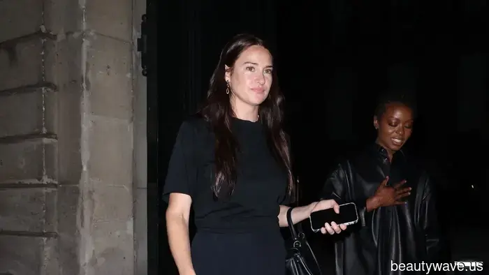 Forecast: By October, every It Girl will be pairing this accessory with heels.