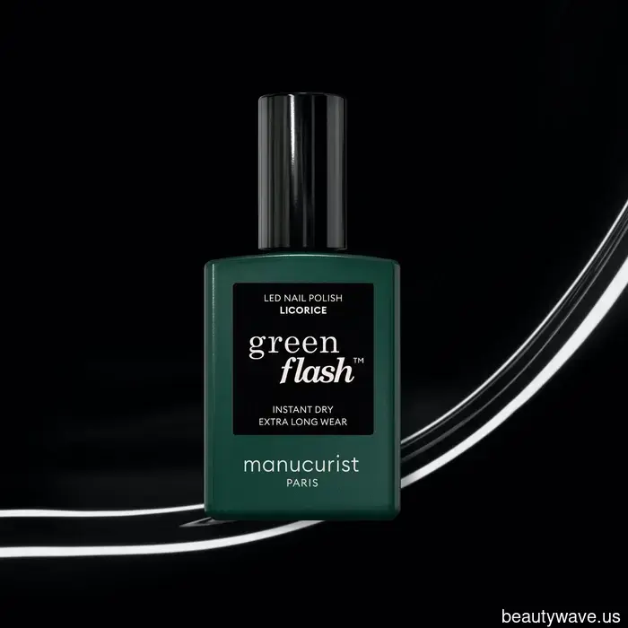 Heels Prepared—Here Are the 6 Pedicure Shades We're Choosing for Our Toes This December