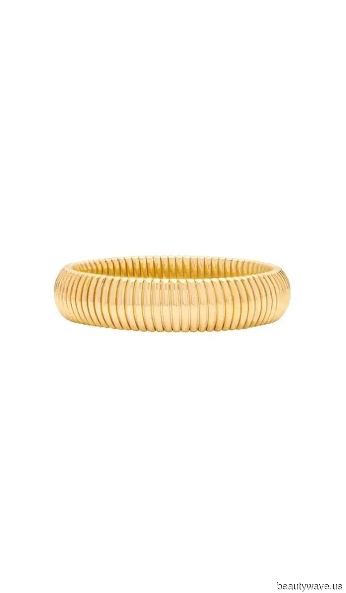 Eine neue Generation von WAGs definiert den Stil in der Sportarena neu.