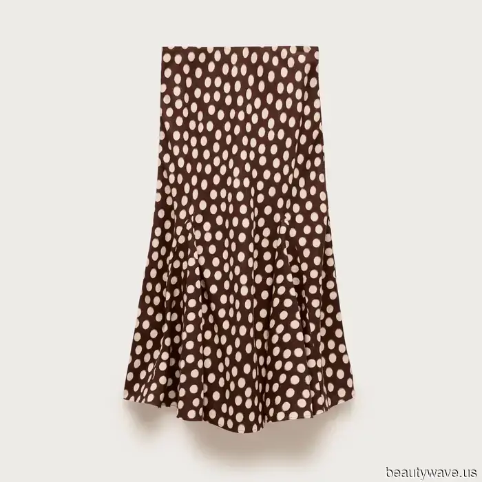 My Mother Only Wears Black—These 5 Spring Trends from J.Crew Made Her Embrace More Color.