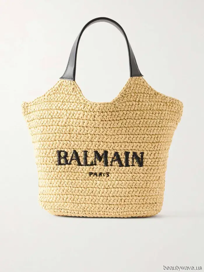 Neither Leather nor Suede—This Is the Sophisticated Bag Trend Stylish Women Revisit Each Summer