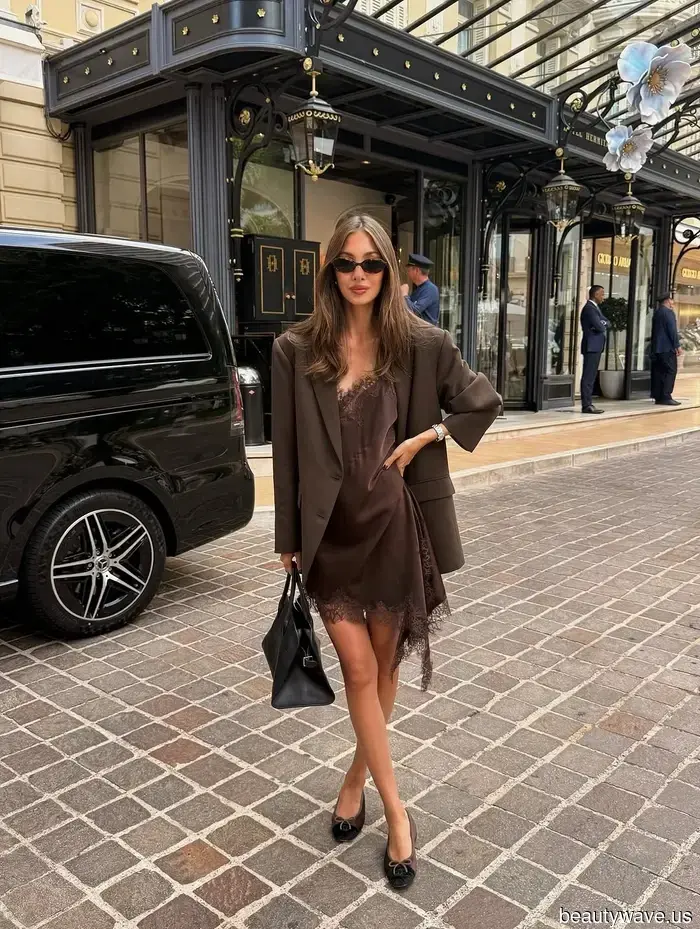 All the Trendiest Ballet Flat Looks Share *This* Similarity for Fall.