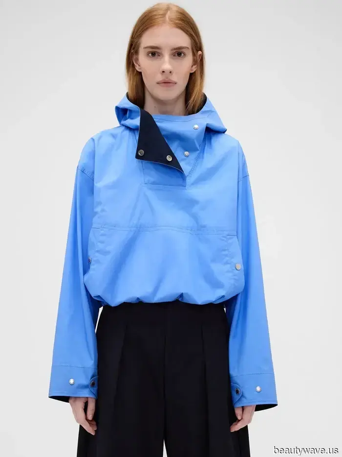 The Gap collection by Victoria Beckham has officially launched—9 stylish basics are already flying off the shelves.