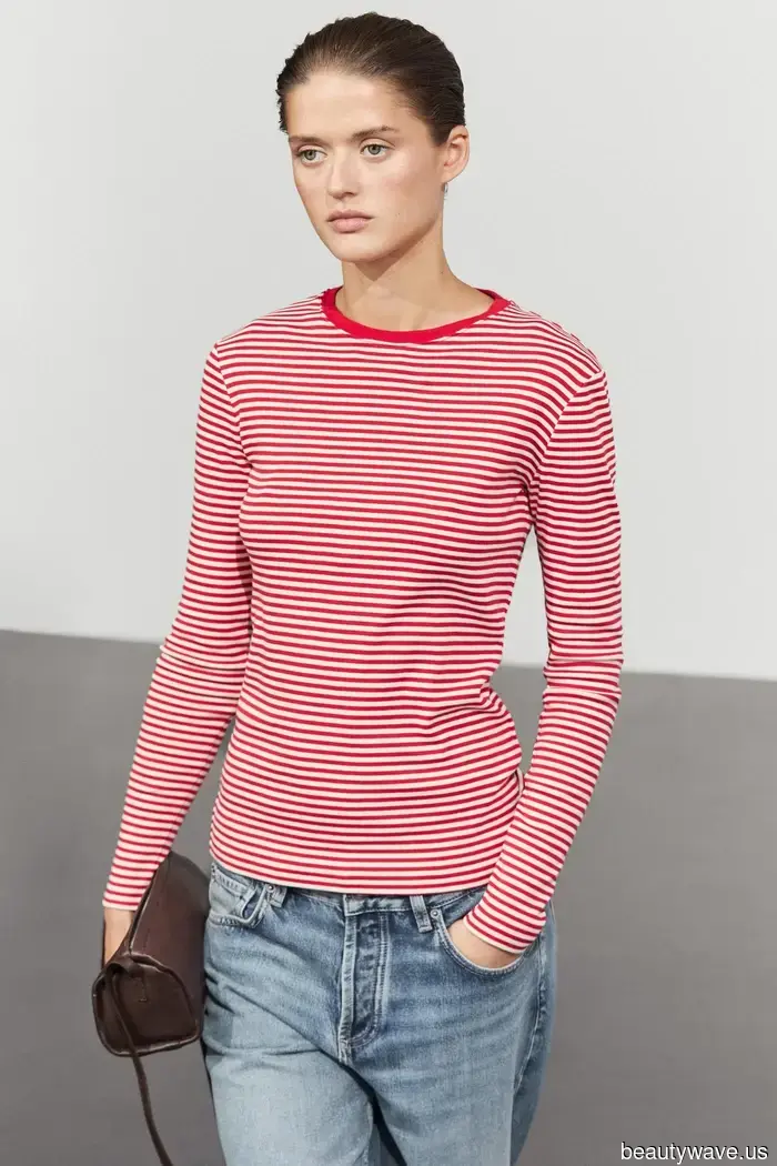 This simple yet affordable basic will elevate your outfits and make them look ten times more stylish this autumn.