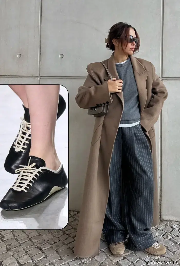 The 6 Shoe Trends That Fashion Enthusiasts Will Pair With Leggings, Jeans, and Skirts in 2026