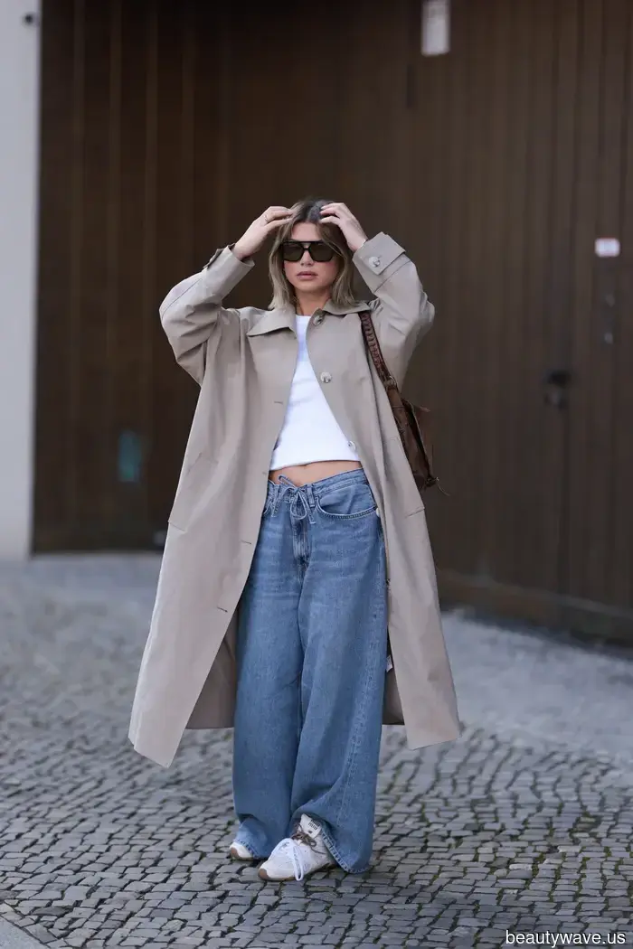 Gen Z and Millennials are in consensus—this previously unfashionable jeans trend is essential for achieving an elegant look with little effort.
