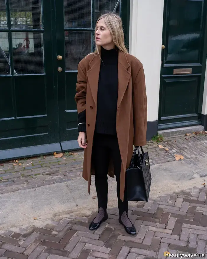 I'm Currently Focused on Comfy but Stylish Outfits—5 Elegant Legging Looks That Meet the Criteria