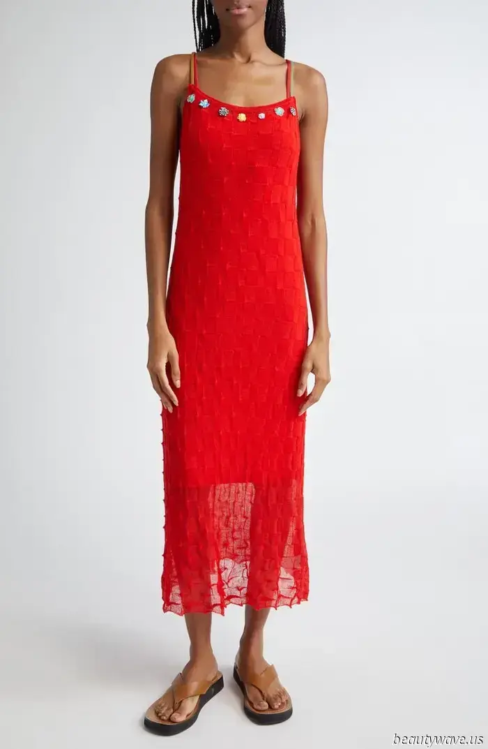 I'm amazed that these 15 stylish designer items are deeply discounted at Nordstrom at this moment.