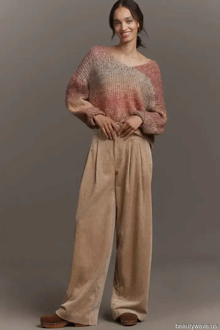 Plötzlich sind Cordhosen zurück&mdash;das sind die 4 Schuhtrends, mit denen sie am schicksten aussehen