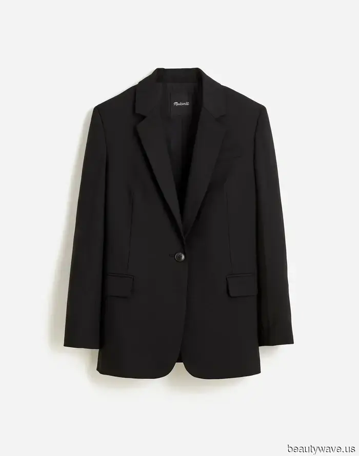 Don't overanalyze your next outfit—simply put on this basic piece to enhance your jeans.