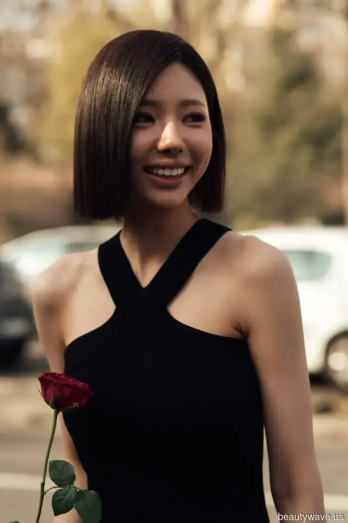 The Paris Fashion Scene Has Just Announced the 16 Most Stylish Hair Trends for Spring