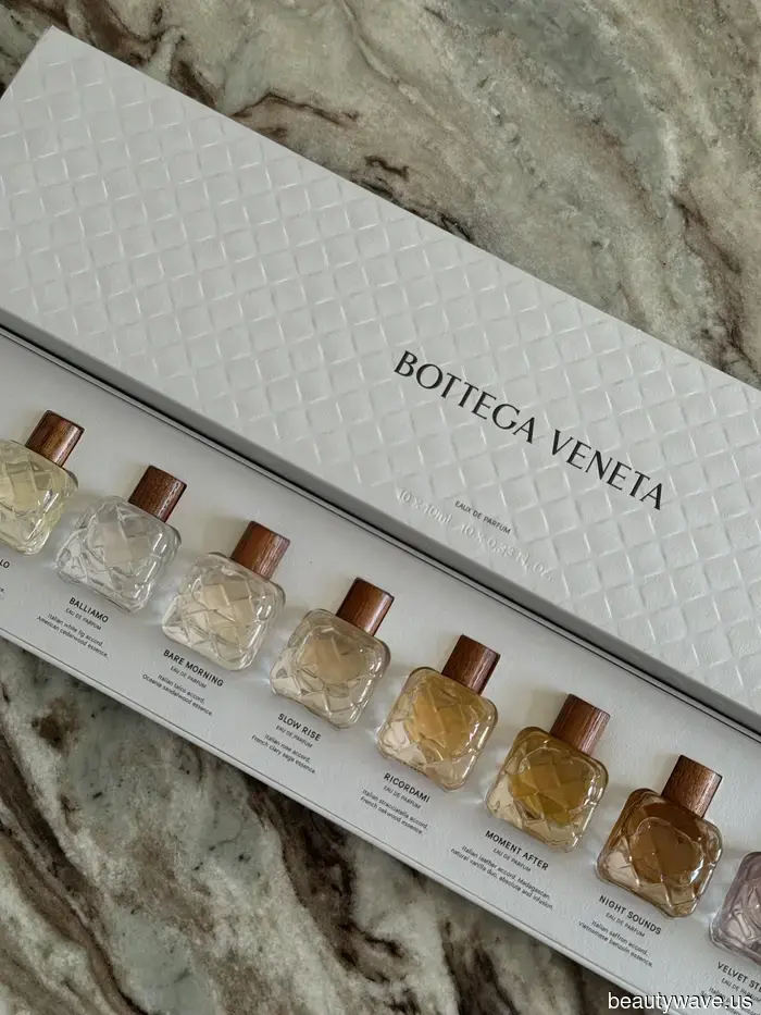 Non possiedo una borsa Bottega, ma questa fragranza mi fa sentire come se ne avessi una.
