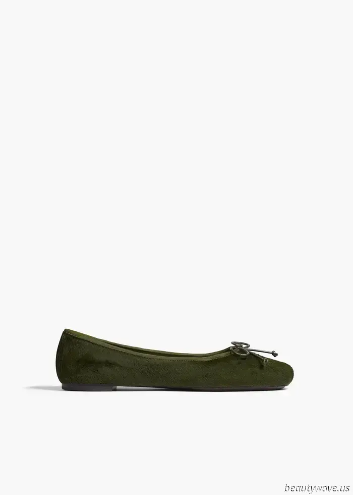 Forget the Wrong Shoe Theory—I'm Supporting the Wrong *Bag* Theory Throughout the Entire Summer.