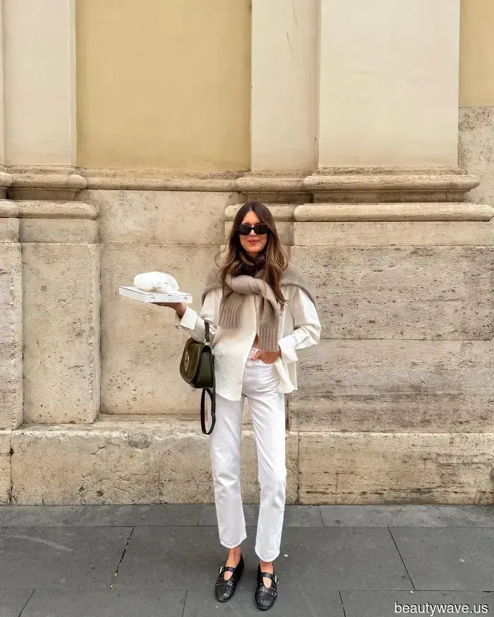 No One Rocks Jeans Quite Like Chic Parisians—7 Effortless Outfits I'm Emulating From the French This Autumn