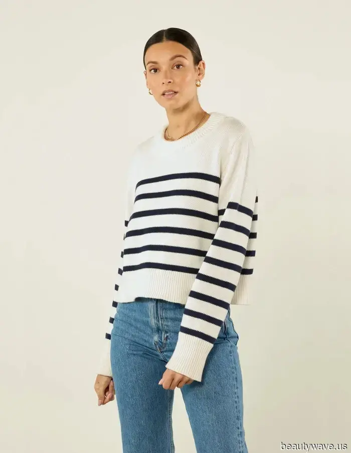 Non una semplice maglia a girocollo&mdash;Sofia Richie ha appena indossato la tendenza dei maglioni senza tempo che sta tornando di moda.