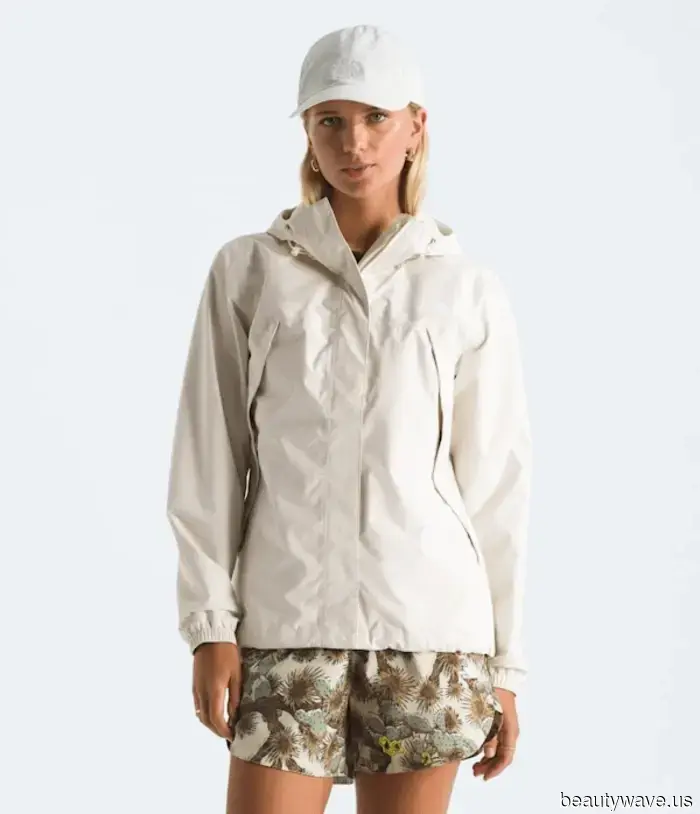 Soy Editora de Moda y Senderista de Toda la Vida&mdash;12 Piezas que Amo Usar que Son Funcionales y Elegantes