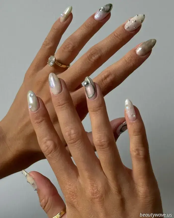 I've noticed that this summer nail trend has pushed the classic French manicure aside.