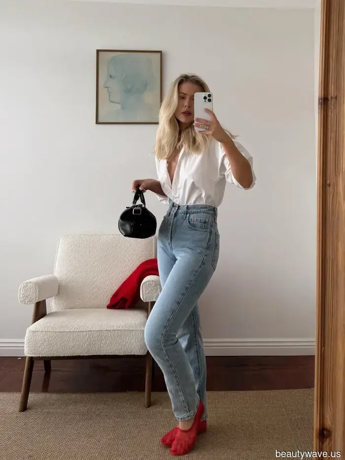 Forget about black ballet flats—this summer, the trendiest individuals are opting for these colors instead.