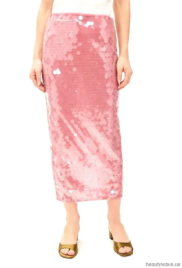 The 2025 Vacation Collection: All the Stylish Trends and Brands to Include in Your Luggage