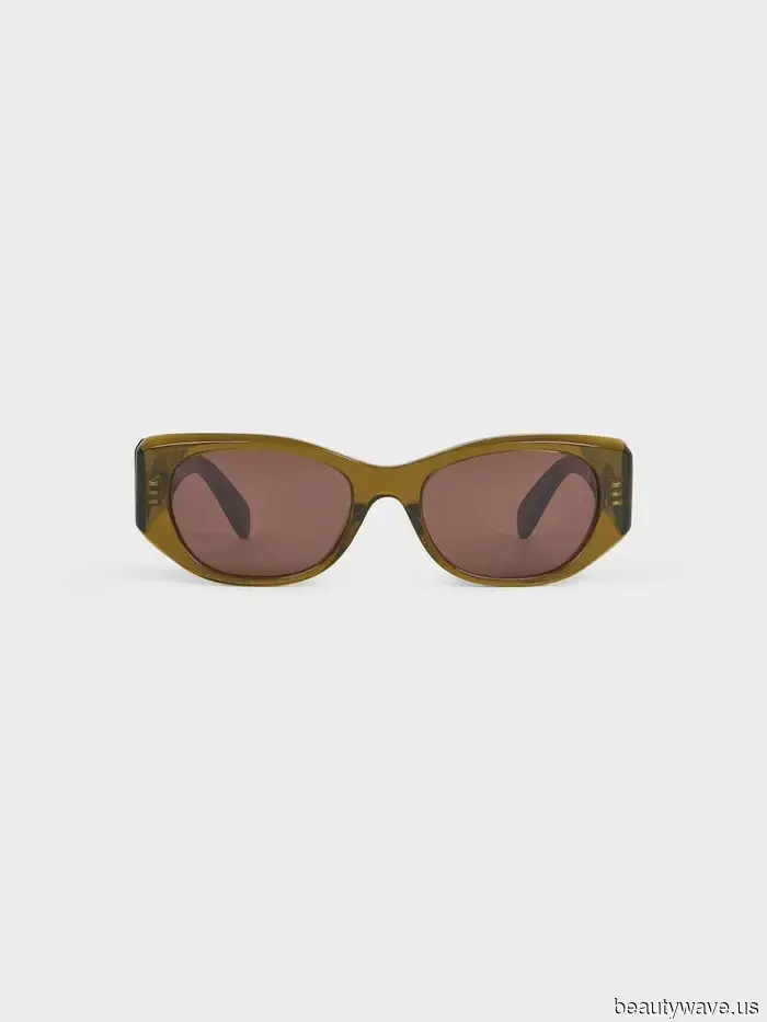 Elegant women in Paris, New York, and London will don these luxury pieces throughout the winter.