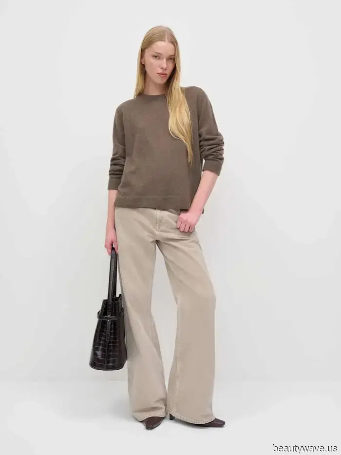 From the airport to the evening, this celebrity-endorsed Reformation knit is suitable for nearly any event.