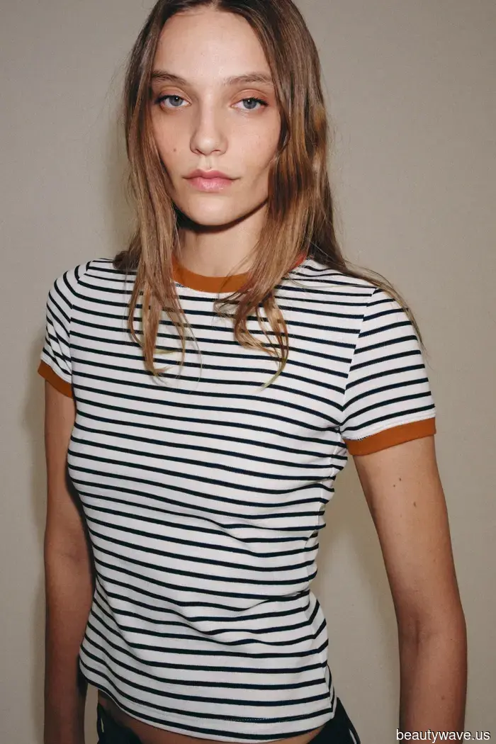 Not White, Not Black—The Must-Have Tee Every Fashionista Is Sporting This Spring