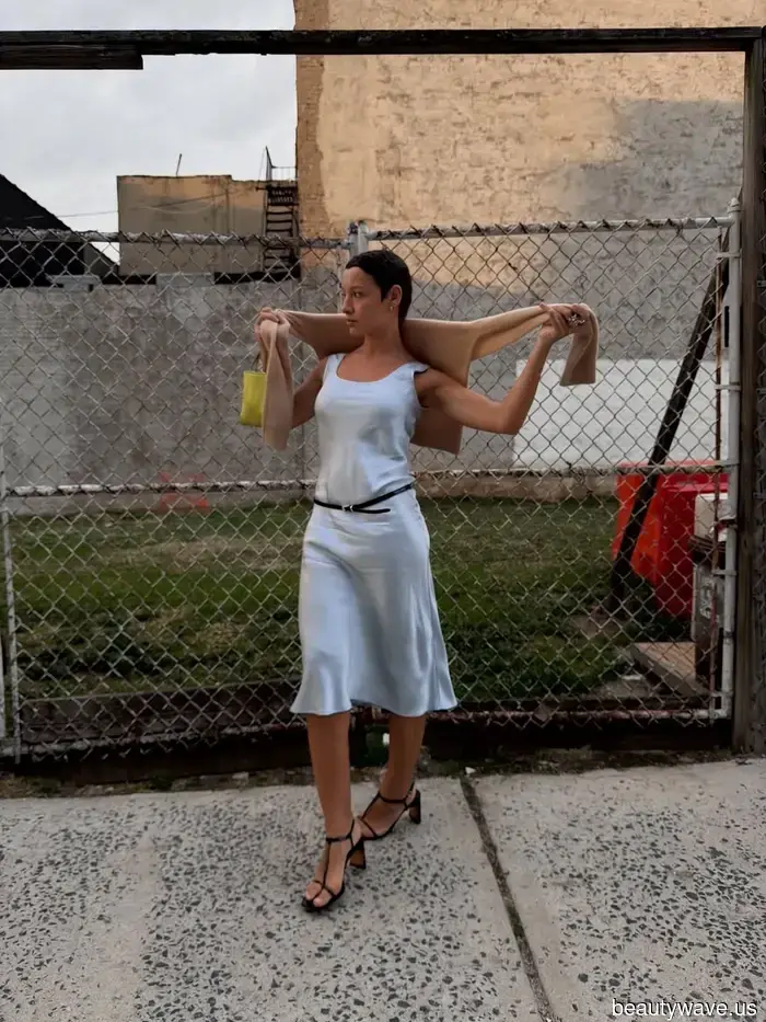 The "Luxurious-Looking" Summer Attire That Everyone in L.A. Is Already Sporting