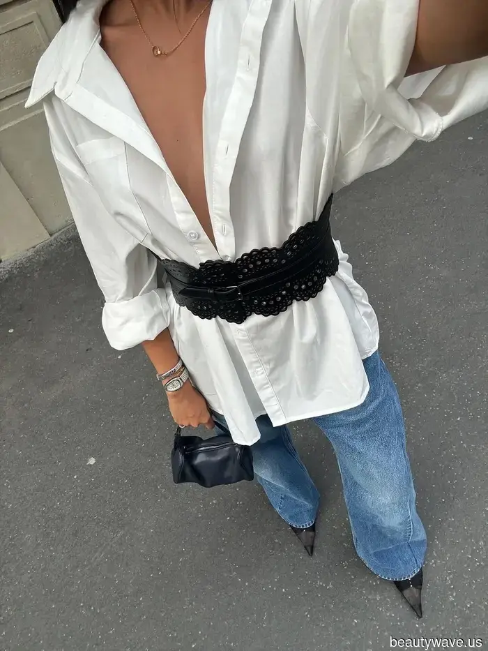 This timeless shoe is the Parisian's hidden trick for styling jeans with a polished look in the fall.