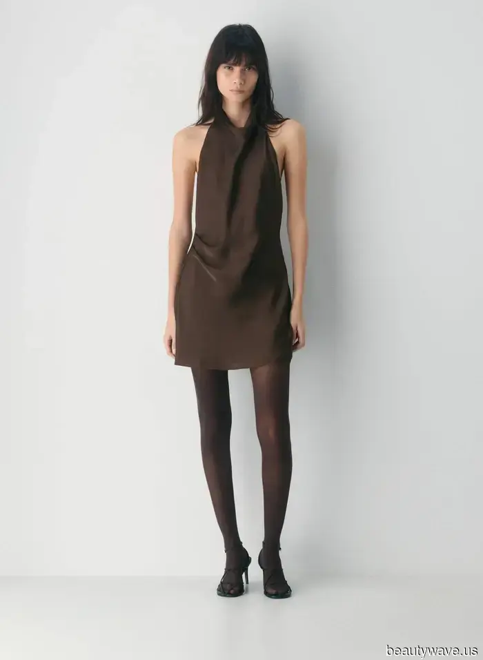 Step aside, Black Tights— the most stylish individuals I know are opting for this luxurious-looking color instead.