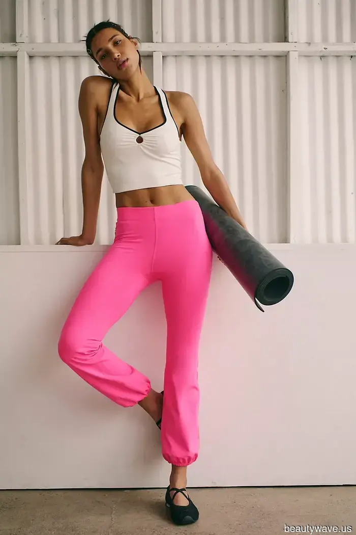 Tutti quelli alla moda hanno abbandonato questo stile di leggings&mdash;questo è ciò che indossano invece