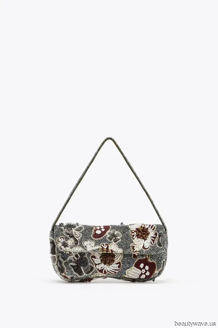 Модные люди сейчас тянутся к маленьким бисерным сумочкам&mdash;31 стильный вариант, который привлек мое внимание