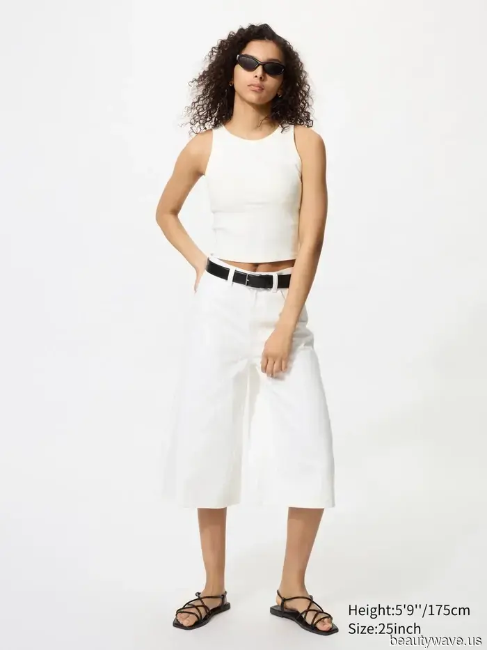 Uniqlo hat gerade seine schicksten Sommerneuheiten veröffentlicht&mdash;15 Teile für die Capsule Wardrobe, die es wert sind, bekannt zu werden.