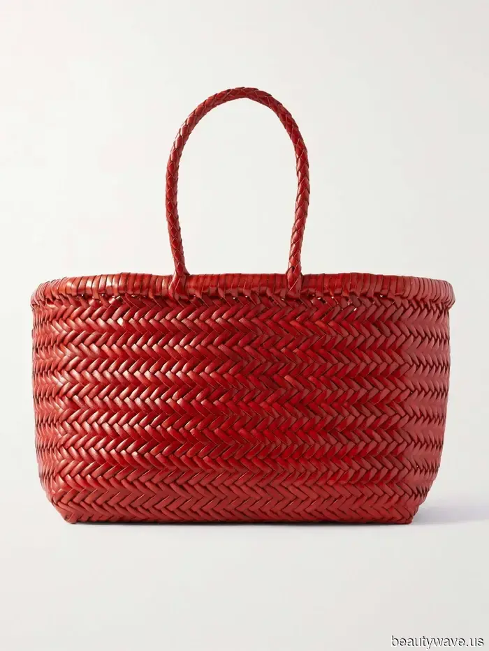 Plötzlich tauschen die schicksten Kleiderträger ihre neutralen Taschen gegen diese cooleren Sommertaschenfarben aus.