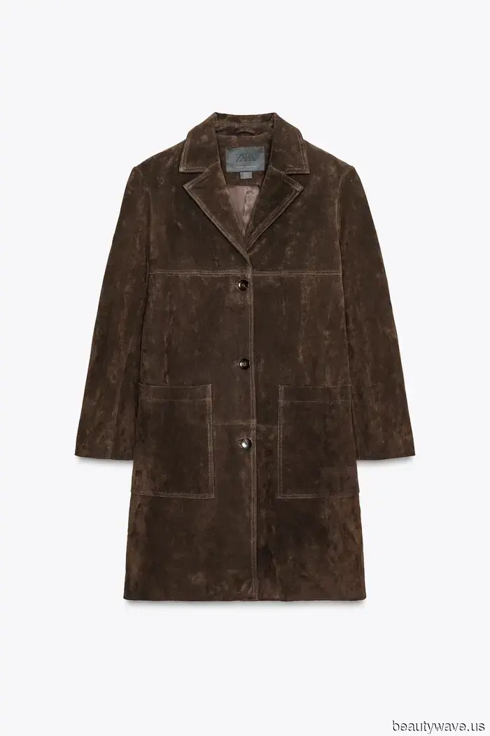 Cooler Than a Trench—This Coat Trend Is Subtly Dominating for Fall.