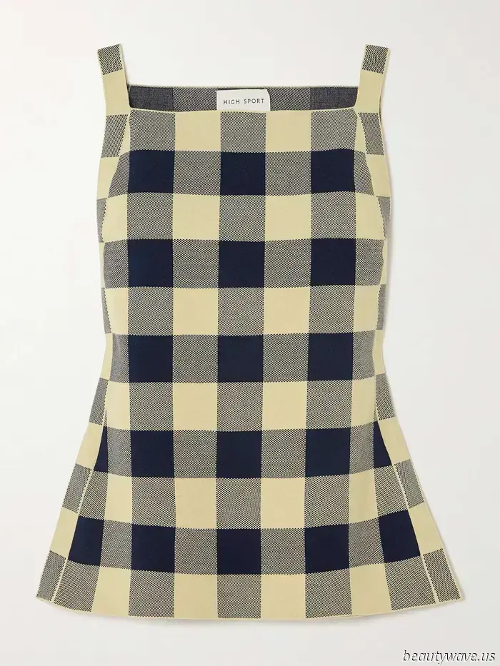 If you have a classic style, I can already tell that your summer outfits will include this it print.